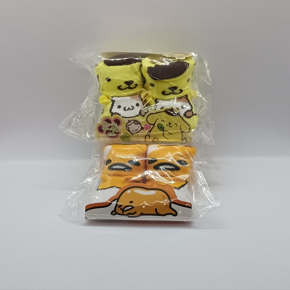 2 pairs Sanrio Pompompurin and Gudetama baby/new born socks/shoes - Picture 5 of 8